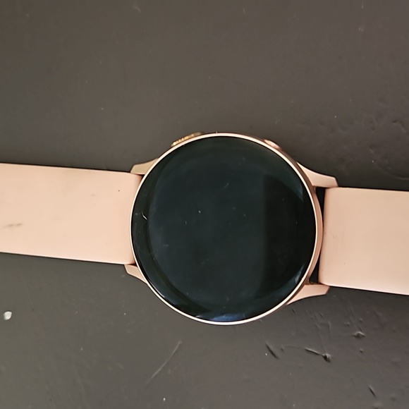 Samsung Galaxy watch Active 2 - Picture 2 of 8